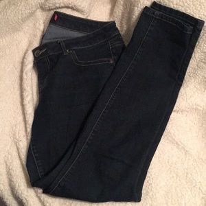 PRICE DROP ‼️❤️ Torrid Denim Jeggings